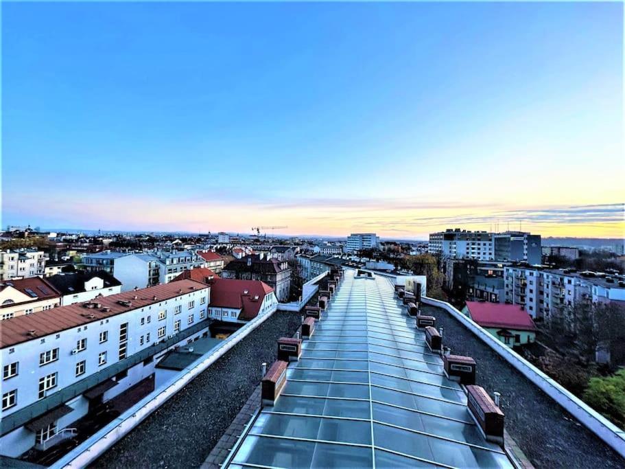 Exclusive Penthouse Near Citycenter 120M2 +Netflix Kraków Zewnętrze zdjęcie