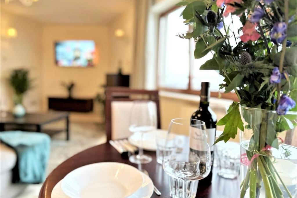 Exclusive Penthouse Near Citycenter 120M2 +Netflix Kraków Zewnętrze zdjęcie