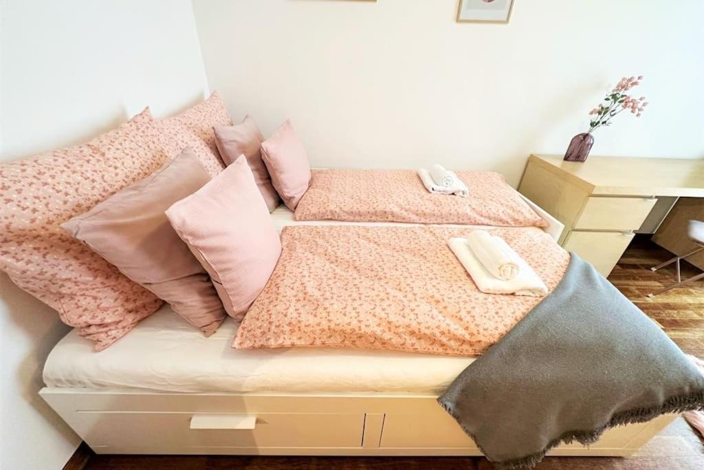 Exclusive Penthouse Near Citycenter 120M2 +Netflix Kraków Zewnętrze zdjęcie