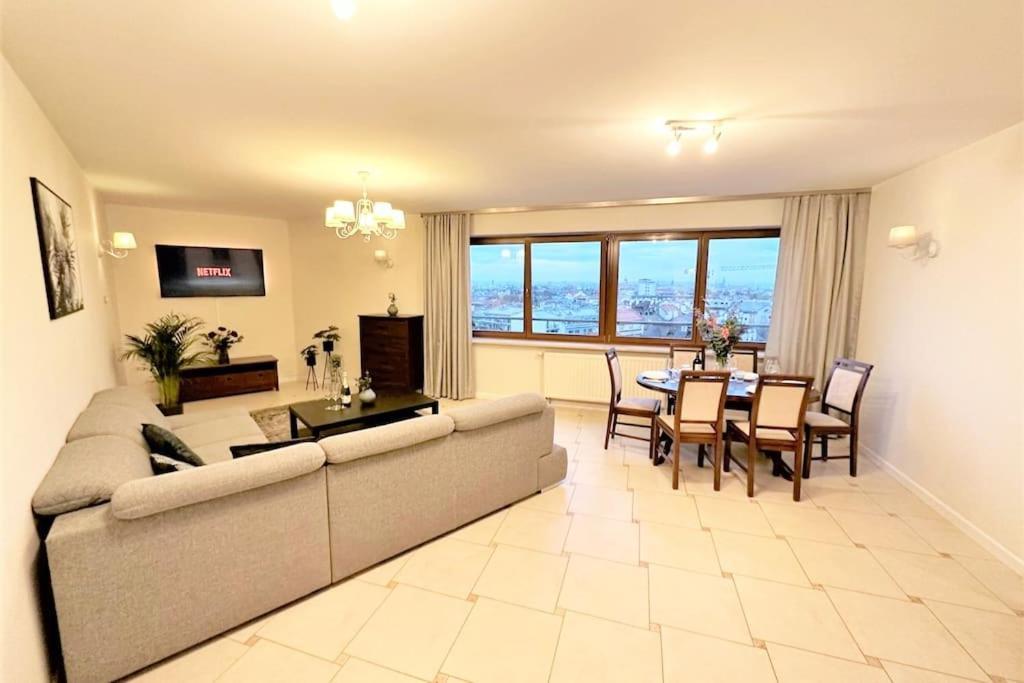 Exclusive Penthouse Near Citycenter 120M2 +Netflix Kraków Zewnętrze zdjęcie