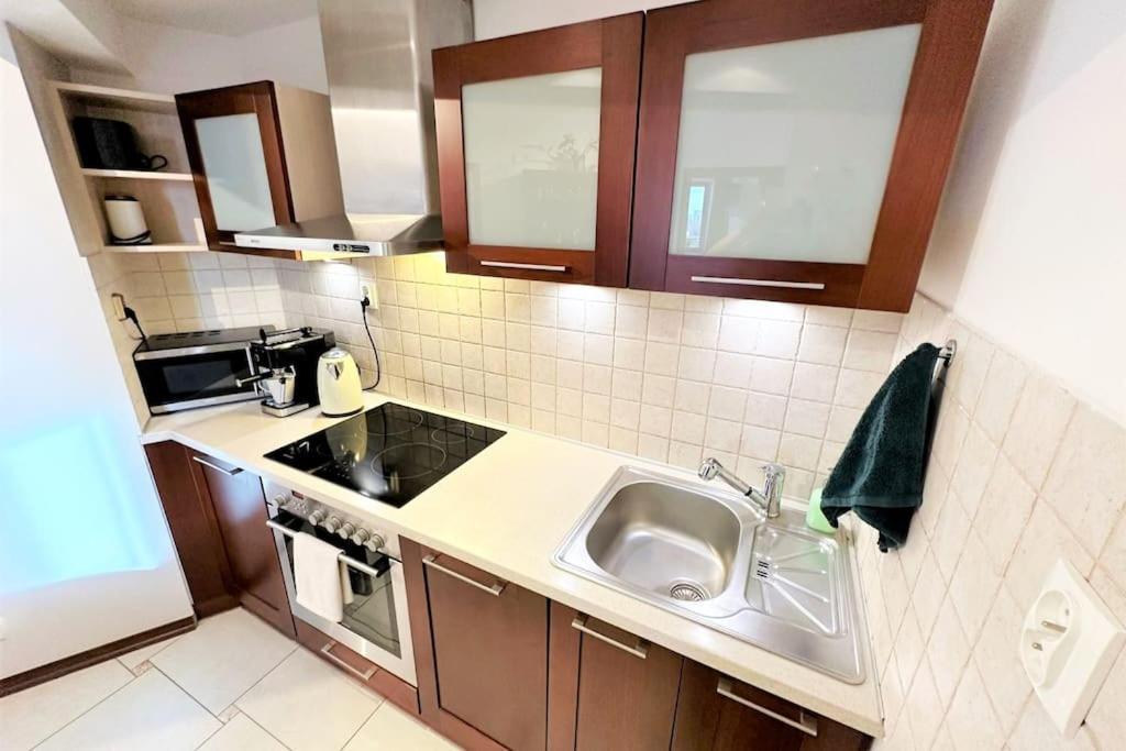 Exclusive Penthouse Near Citycenter 120M2 +Netflix Kraków Zewnętrze zdjęcie