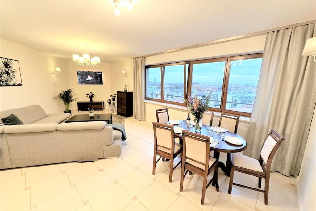 Exclusive Penthouse Near Citycenter 120M2 +Netflix Kraków Zewnętrze zdjęcie